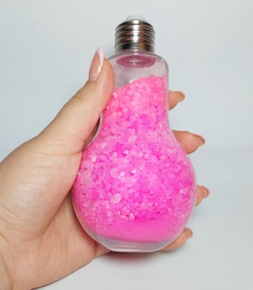 نمک دریایی لامپی صورتی دست