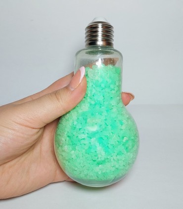 نمک دریایی لامپی سبز دست