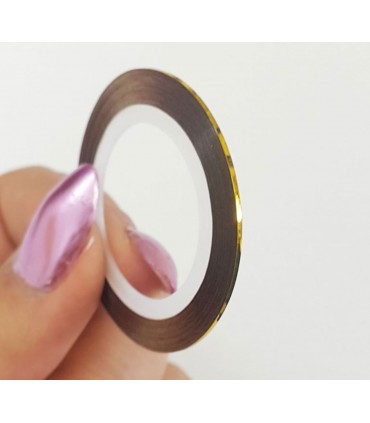 نوار طراحی ناخن باریک طلایی با دست