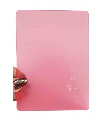 شابلون پلاستیکی ناخن متوسط شماره F04 با دست