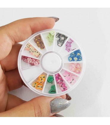 نگین ناخن ترکیبی طرح حیوان با دست