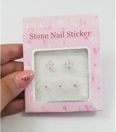 نگین ناخن مدل قلب و مروارید با دست