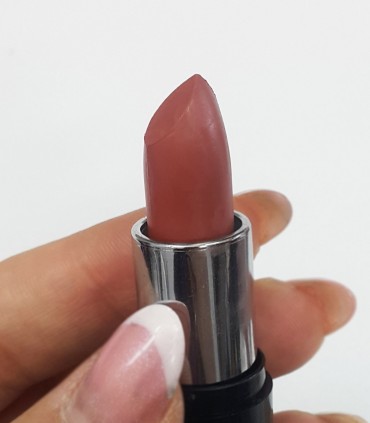 رژلب جامد free love شماره 22 رنگ